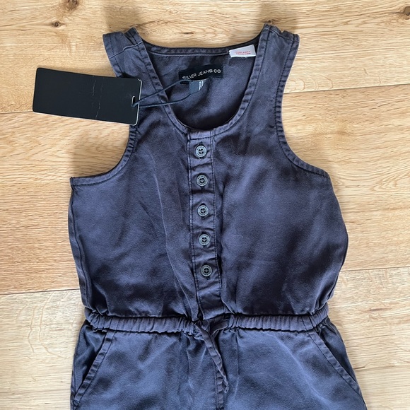 Silver Jeans NWT black button down pants romper 4T - Picture 5 of 5